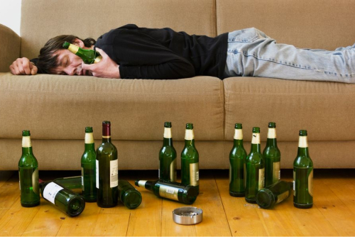 Мужчина в запое